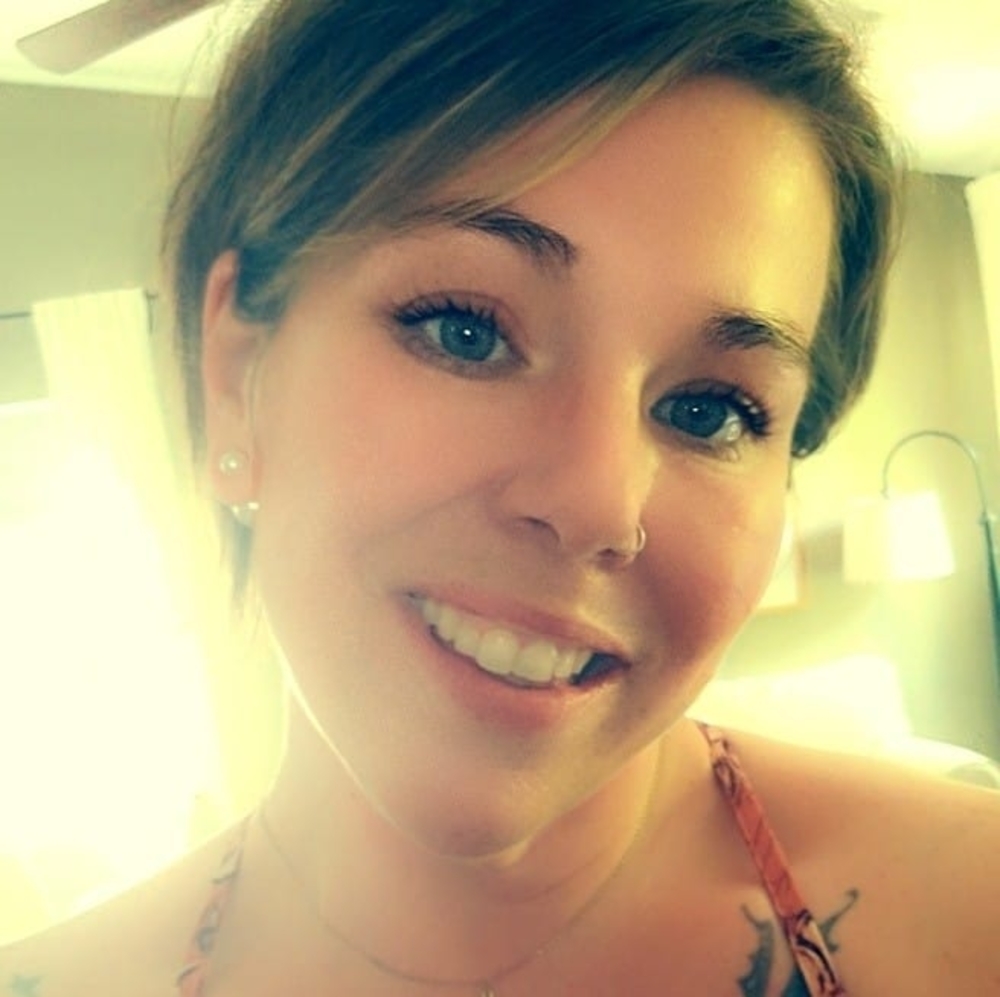 Meet your Posher, Jessica